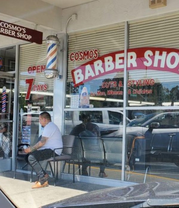 Cosmo's Barber Shop in Pleasanton